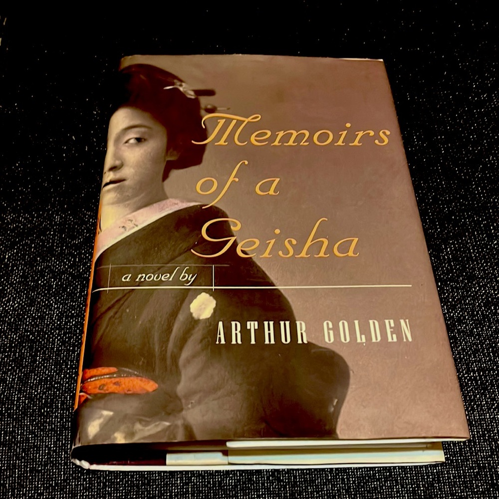 Memoirs of a Geisha by Arthur Golden